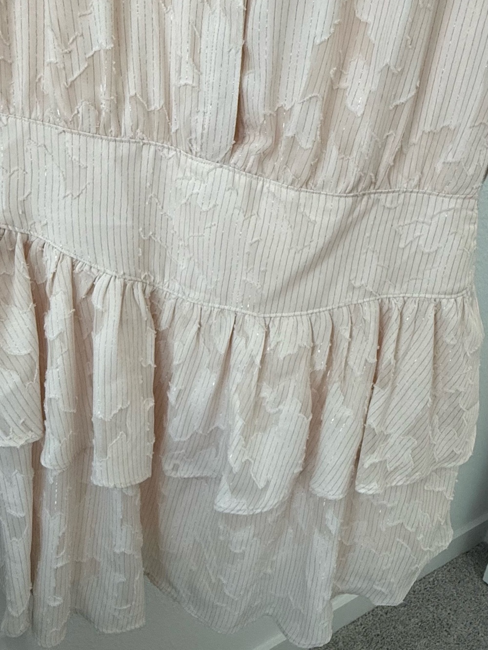 Socialite Ruffled Textured Dress - Picture 4 of 6
